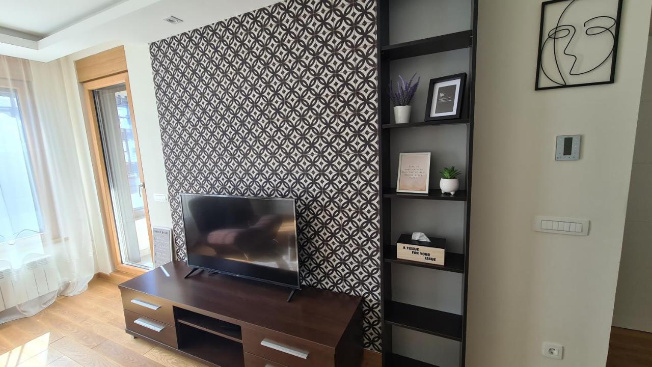 West 65 Apartment Belgrado Esterno foto